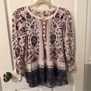 LuckyBrand🍀 women’s size large blouse.